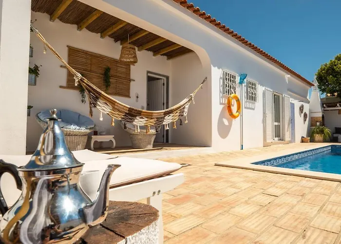 别墅 O Canto Da Parra - Hot Jacuzzi - Swimming Pool - Wifi - By Bedzy Gale (Albufeira)