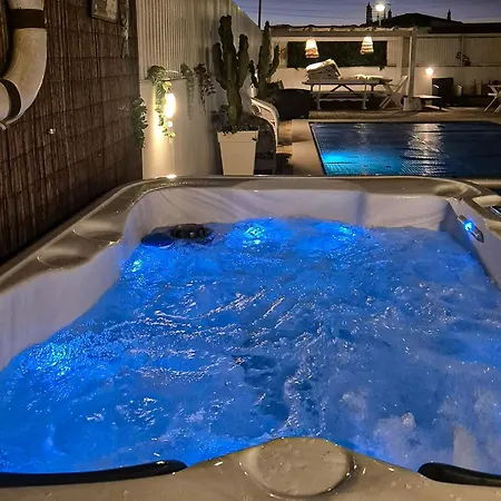 O Canto Da Parra - Hot Jacuzzi - Swimming Pool - Wifi - By Bedzy * Gale (Albufeira)